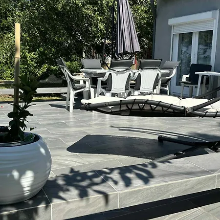 Sunset House בית נופש Fonyód